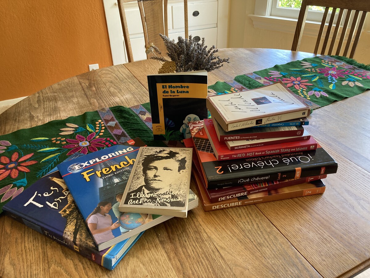 Languages with Laura: Teaching and tutoring Spanish and French